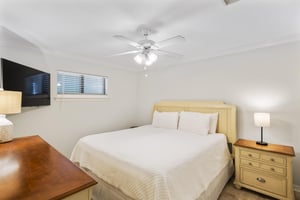 Coral Reef Club 04 10