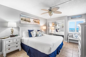 Holiday Surf and Racquet Unit 218 16
