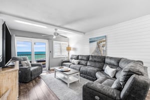 Holiday Surf and Racquet Unit 620 13