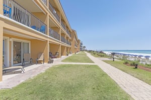 Coral Reef Club 15 17