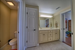 Unit 1906 33