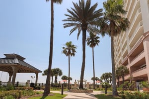 Beach Club Doral 807 32