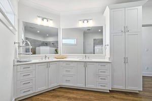 Regency Cabanas A2 18