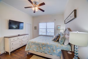 8017 Gulf Boulevard  Footprints in the Sand 43