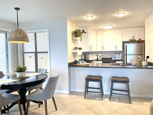 Compass Point 404  Pet Friendly 6