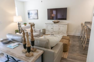 Hidden Lake Condos 112 3