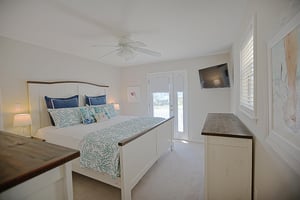 Sandpiper 28
