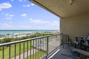 Destin Seafarer 105 16
