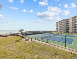 Holiday Surf and Racquet Unit 218 30