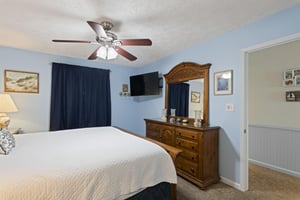 Coral Reef Club 28 13
