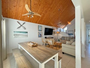 Maldonado 813  The Lazee Lagoon Beach House 23