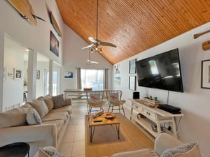 Maldonado 813  The Lazee Lagoon Beach House 27
