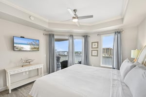 Harbor Landing 602A 17