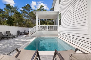 Coastal Pearl 37