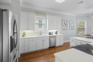 Classy Beaches at Destin Pointe Resort 9