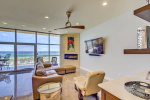 Regency Cabanas B6 4
