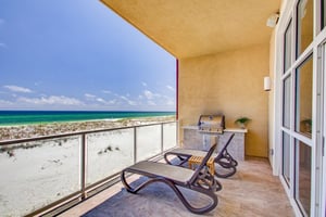Regency Cabanas B6 39