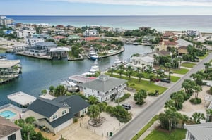 Boaters Dream House on Holiday Isle 1