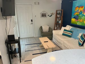 Beachside Villas 412 4