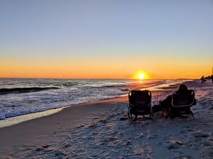 Holiday Surf and Racquet Unit 622 19