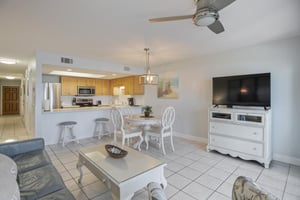 Destin Beach Club 210 5