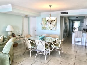 Ocean House 2706 6