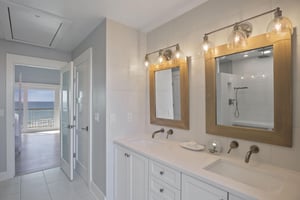 Destin Seafarer 205 19