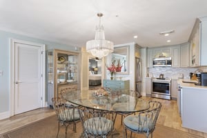 Crystal Dunes 305 10