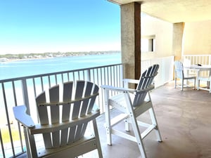 Compass Point  606 1