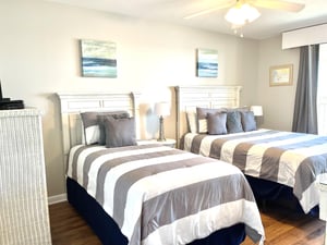 Compass Point  606 10