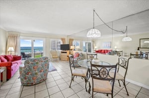 Holiday Surf and Racquet Unit 416 6