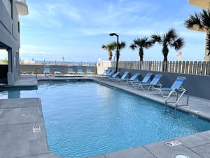 Island Royale 1105 16