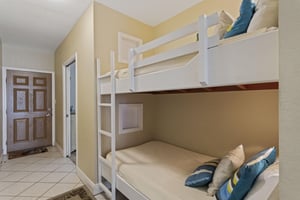 Destin Beach Club 303 11