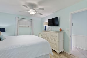 Coral Reef Club 05 13