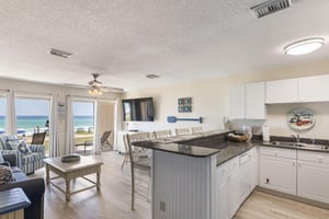 Coral Reef Club 13 8