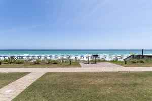 Coral Reef Club 13 20