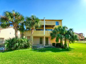 Regency Cabanas F1 39