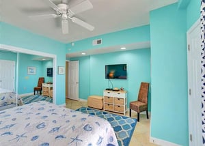 Palm Beach Club 244 17