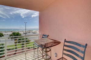 Palm Beach Club 244 21