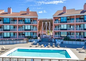 Palm Beach Club 244 28