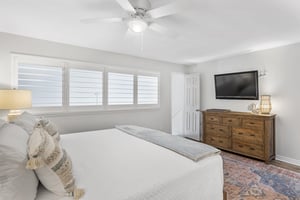 Coral Reef Club 45 18