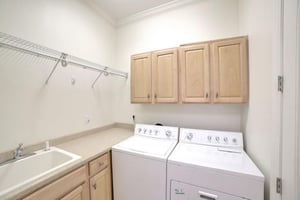 Regency Cabanas H4 13