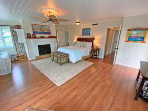 Ariola 103  Mermaid Oasis 32