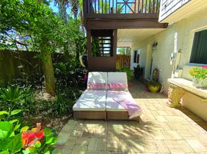 Ariola 103  Mermaid Oasis 49