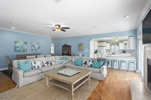 Maldonado 1206  Feeling Beachy 8