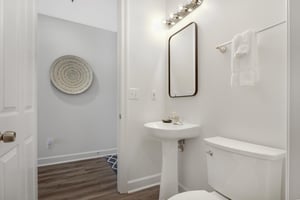 Regency Isle 907 13