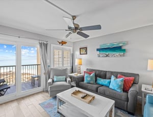Holiday Surf and Racquet Unit 404 1