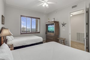 Harbor Landing 802B 14