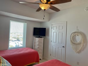 Tropic Isle 805 21