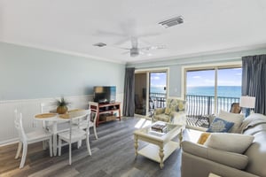 Coral Reef Club 18 3
